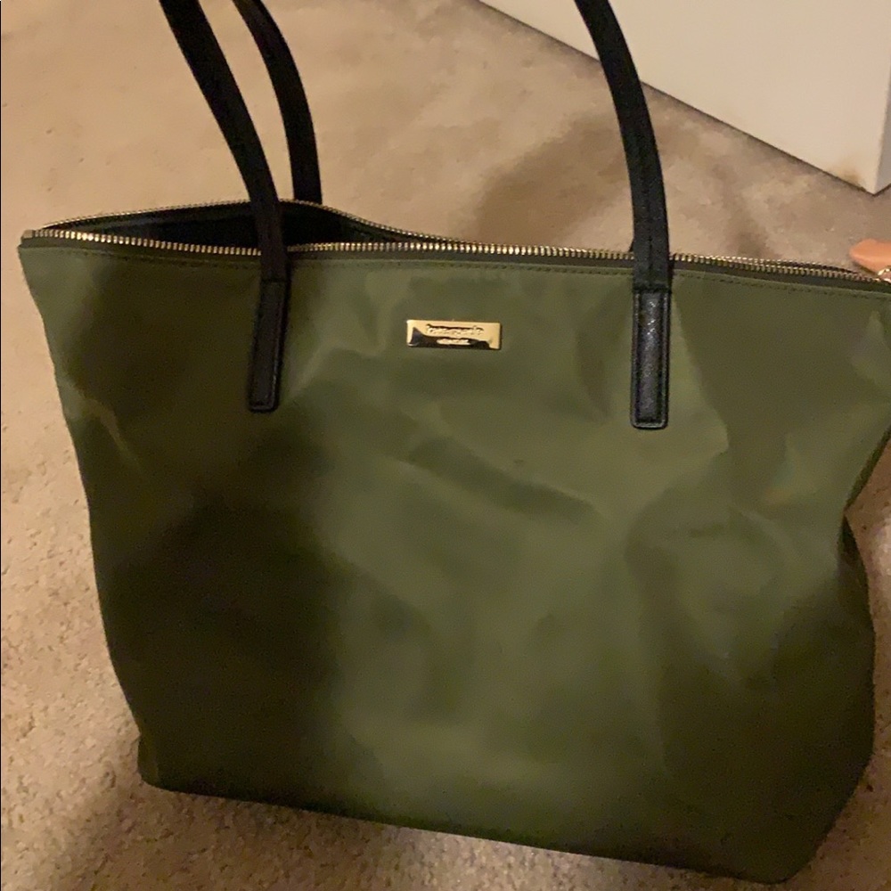 Kate spade (authentic)